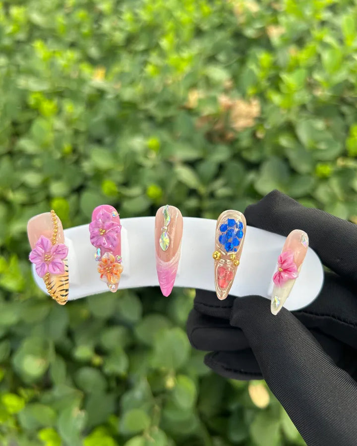 55 Floral Tiger Vibe