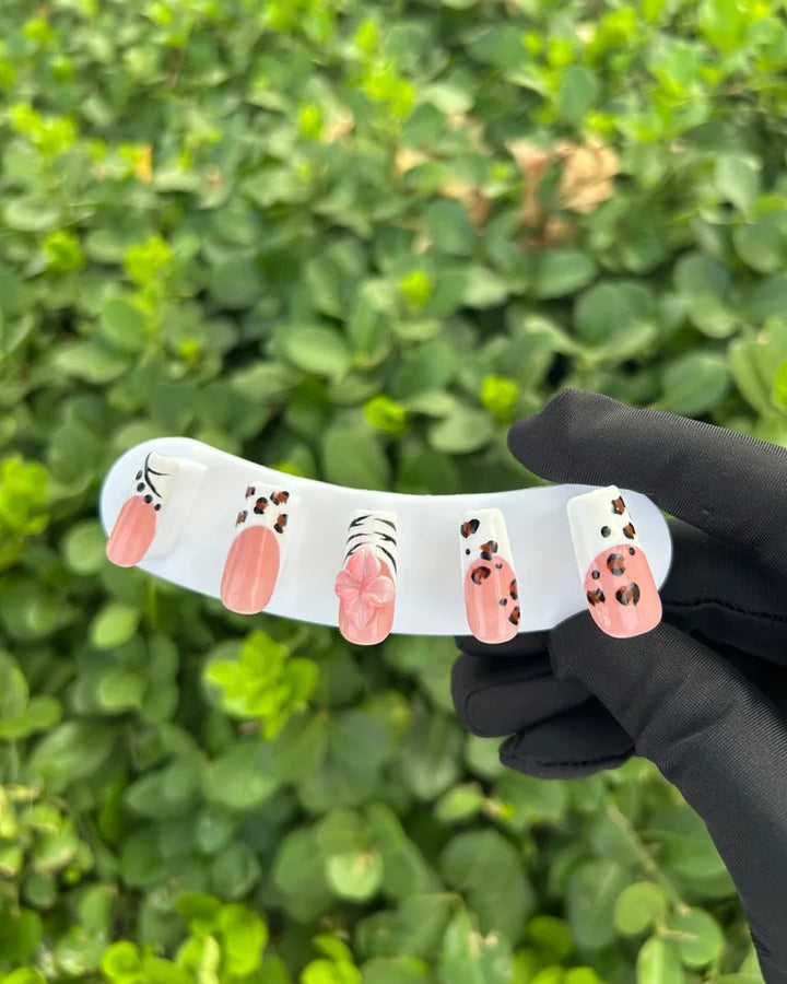 61 Pink Leopard 3D Flower