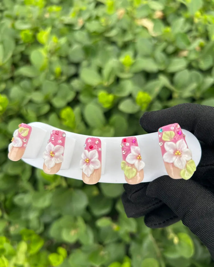 96 Pink Ombre 3D Flower Colorful Rhinestone Press‑on Nails