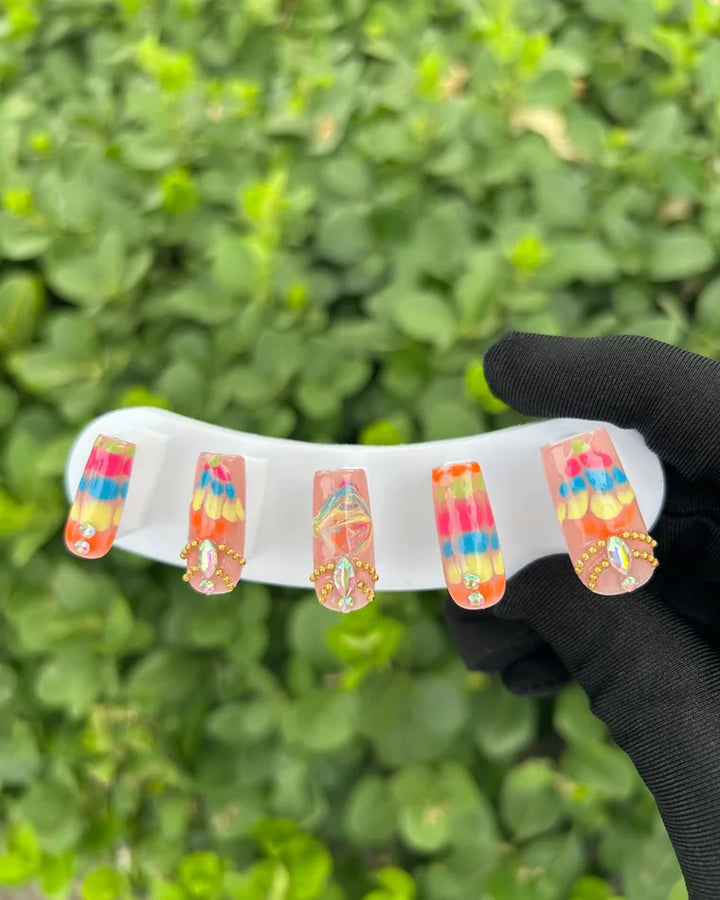 101 Macaron Rainbow Hand‑Painted Gold Chain AB Rhinestone Press‑on Nails